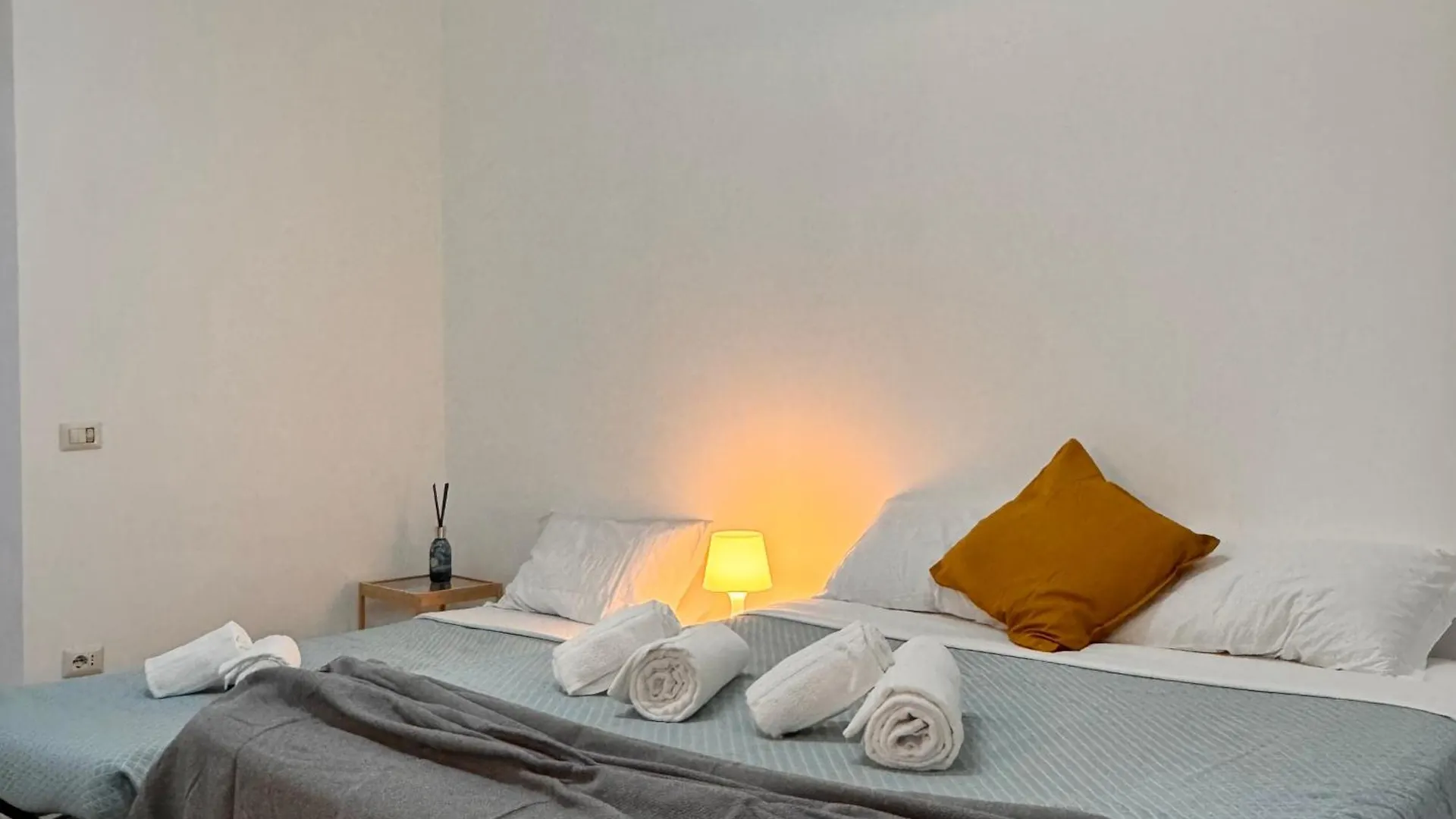 Cozy Home Rome