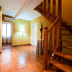 3* فندق Trevi 41